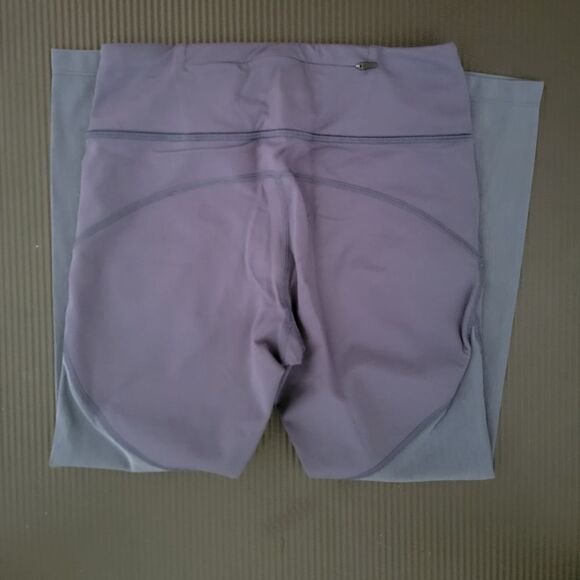 Nike Blue High-Waisted Leggings - Picture 5 of 5